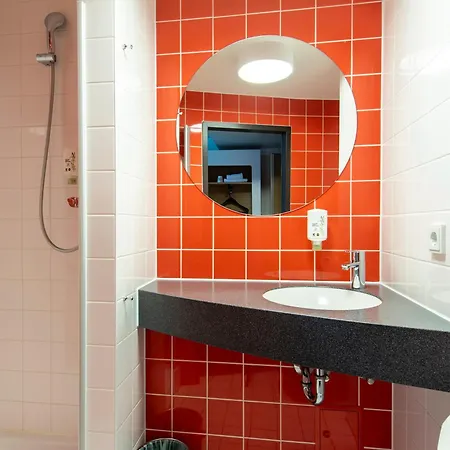 מלון B&B Hotel Passau 3*